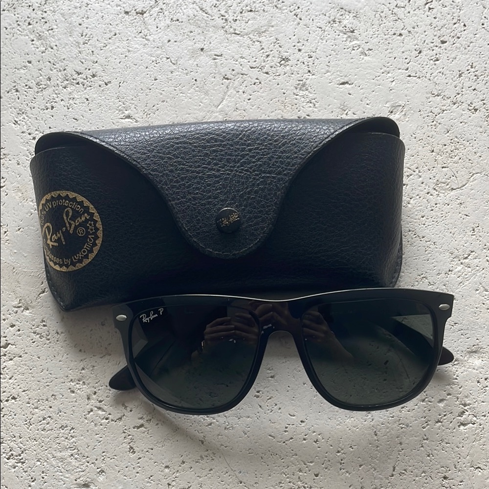 Ray-Ban Boyfriend Sunglasses with Polarized Lenses